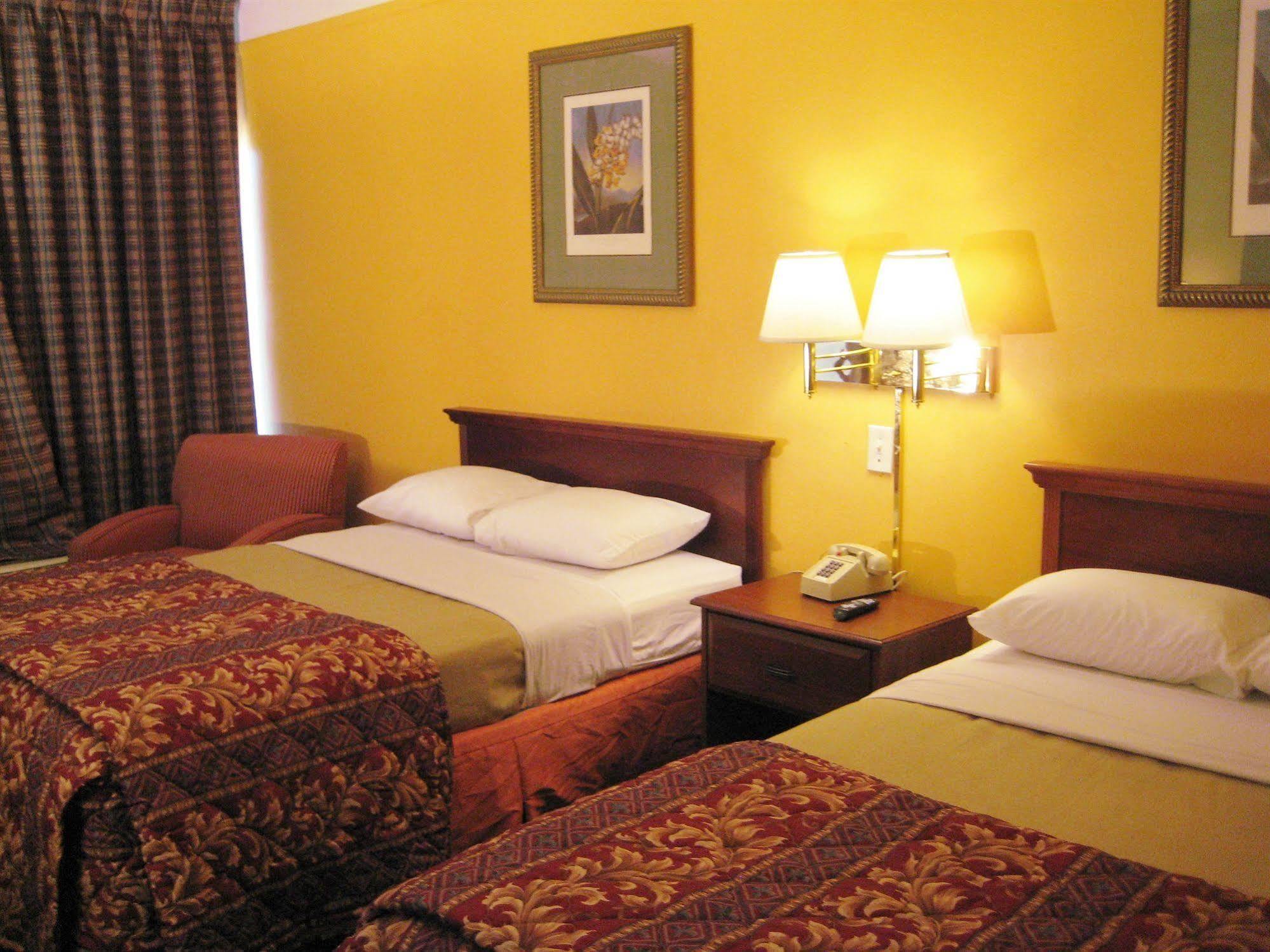 Charlotte Express Inn Exteriör bild
